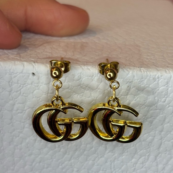 Gold Gucci earrings - Picture 3 of 3